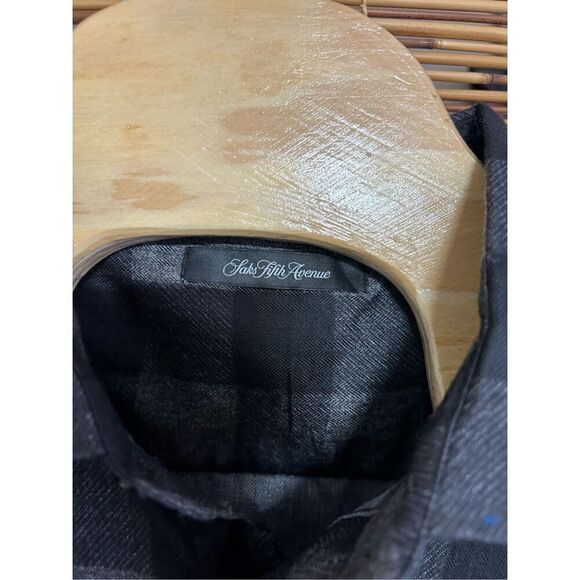 Saks Fifth Avenue Extra Large (XL) Grey and Black Plaid Long Sleeve Shirt - Picture 4 of 6